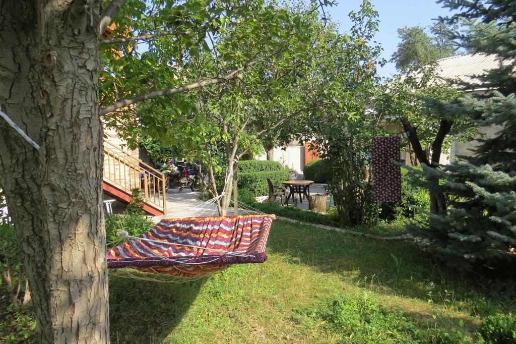 Maghay B&B Hotel In فانادزور المظهر الخارجي الصورة
