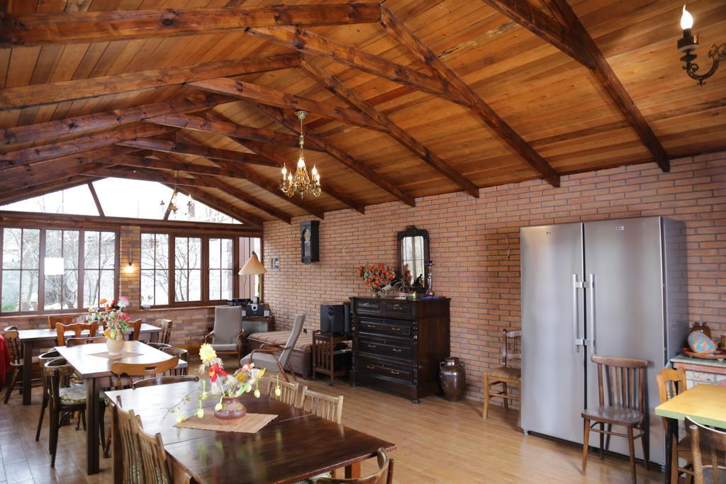 Maghay B&B Hotel In فانادزور المظهر الخارجي الصورة