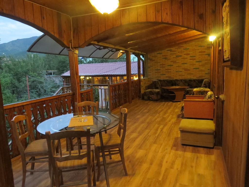 Maghay B&B Hotel In فانادزور المظهر الخارجي الصورة