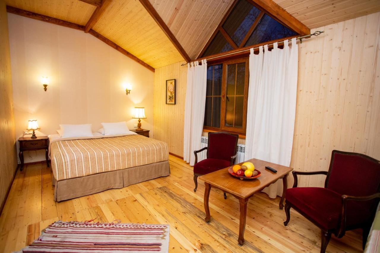 Maghay B&B Hotel In فانادزور المظهر الخارجي الصورة